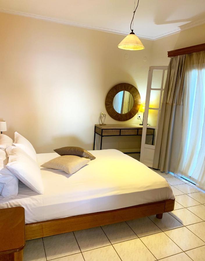 Natalia Apartment B With Panoramic Sea Views Of Agios Gordios Bay Luaran gambar